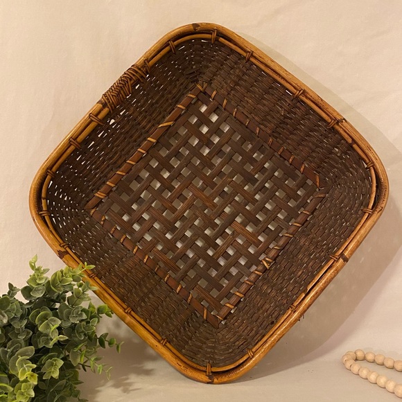 Bamboo and rattan decorative tray/basket - Picture 2 of 2